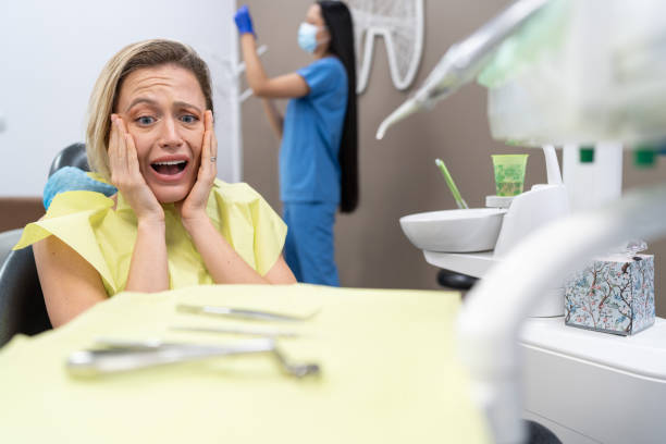 Best Emergency Root Canal Treatment in Taylorvle, IL